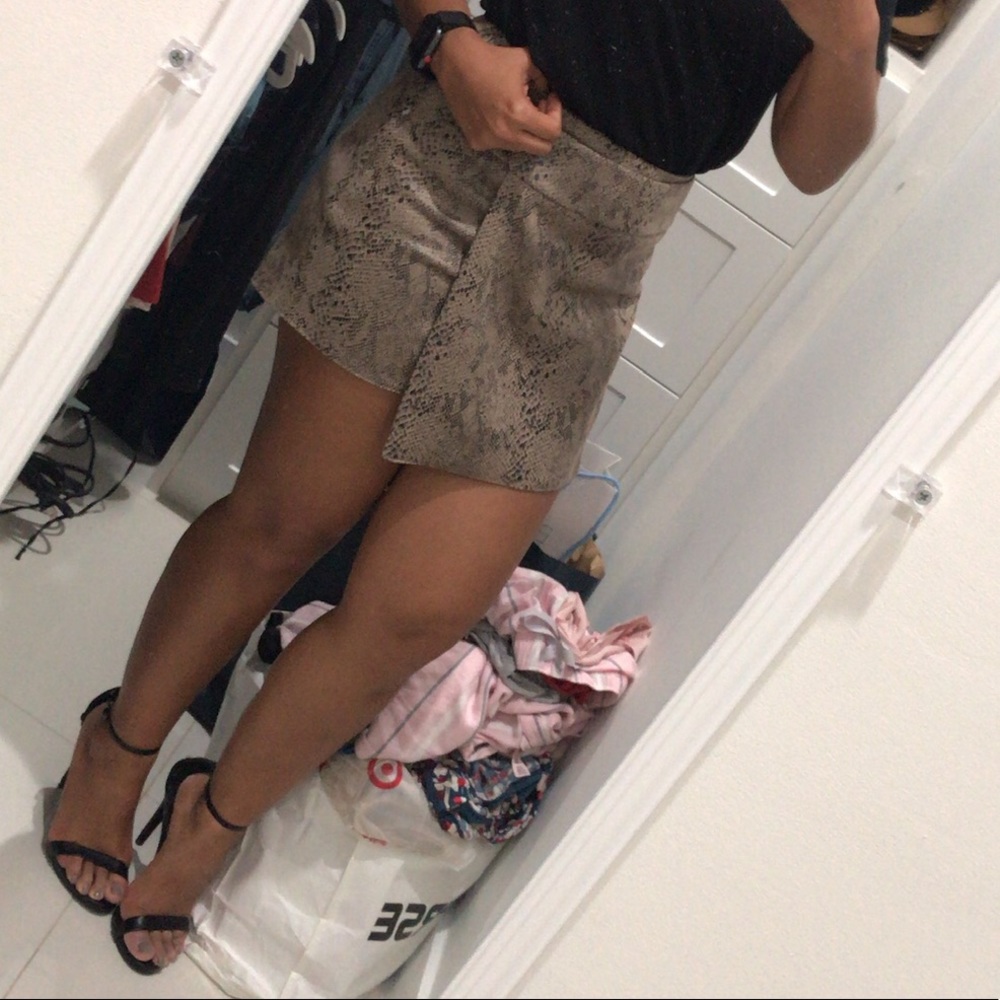 Skort